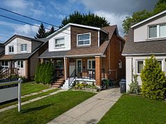 12 Durant Avenue, Toronto, ON M4J 4V9