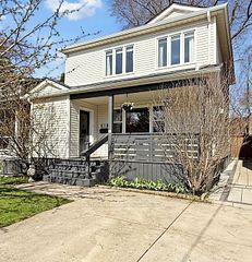 79 Meighen Avenue, Toronto, ON M4B 2H4