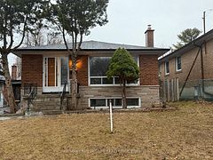 113 Confederation Drive, Toronto, ON M1G 1A4