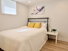 608 Springview Drive, Pickering, ON L1V 4X4