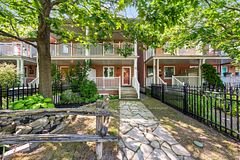 21 Littleyork Road, Toronto, ON M4E 3W6