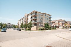 10 Mendelssohn Street 117, Toronto, ON M1L 0G7