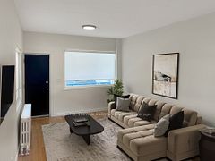 1007 Kingston Road #C, Toronto, ON M4E 1T3