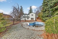 1485 Altona Road, Pickering, ON L1V 1M4