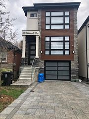 49 Butterworth Avenue, Toronto, ON M1L 1H4