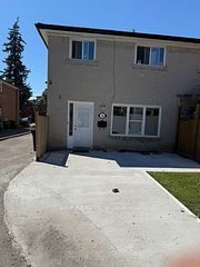 15a rockwood Drive, Toronto, ON M1M 3M9