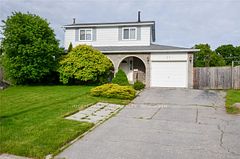 11 Kinnison Court, Ajax, ON L1S 1K5