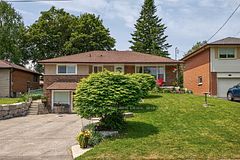 405 Bernhard Crescent, Oshawa, ON L1G 2B7
