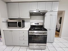 197 Mclevin Avenue Upper, Toronto, ON M1B 6A2