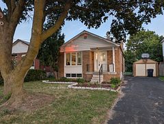 88 Frey Crescent, Toronto, ON M1R 2C8