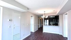 181 Village Green Square 1415, Toronto, ON M1S 0K6