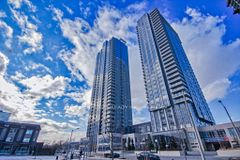 275 Village Green Square 2120, Toronto, ON M1S 0L1