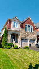 1993 Cocklin Crescent, Oshawa, ON L1K 0T6