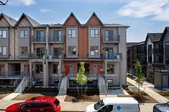 2635 William Jackson Drive 1212, Pickering, ON L1X 0L6