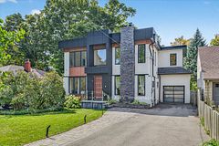 64 Larwood Boulevard, Toronto, ON M1M 2M5