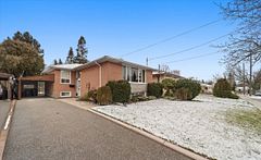 20 Hurley Crescent Bsmt, Toronto, ON M1P 4H4