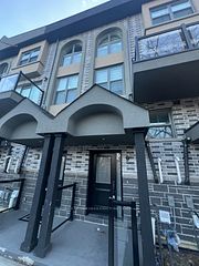 300 Railway Engine House Way, Whitby, ON L1N 0P7