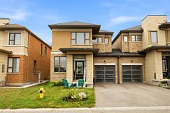 142 Vanier Street, Whitby, ON L1R 3J8