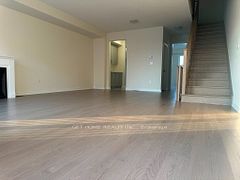 73 Paradise Way Road, Whitby, ON L1P 0S2