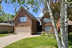 1426 Highbush Trail, Pickering, ON L1V 1N5