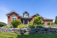 465 Chalk Lake Road, Scugog, ON L9L 2C1