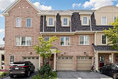 121 Jenkinson Way, Toronto, ON M1P 5H5