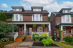 339 Kingston Road, Toronto, ON M4L 1T8