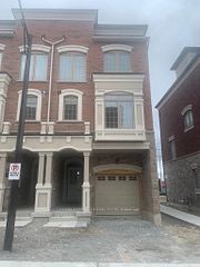 70 Harwood Avenue N, Ajax, ON L1T 0P4