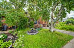 256 Blantyre Avenue, Toronto, ON M1N 2S1