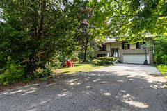 2 Cedarview Drive, Toronto, ON M1C 2K6