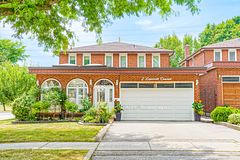 2 Lapworth Crescent, Toronto, ON M1V 2M5