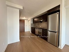 255 Village Green Square 1707, Toronto, ON M1S 0L3