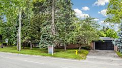 10 Rotherglen Road S, Ajax, ON L1S 6L6