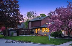481 Camelot Drive W, Oshawa, ON L1K 1M5