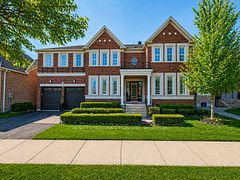 46 Williamson Drive W, Ajax, ON L1T 4M9