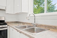 531 Rodd Avenue Upper, Pickering, ON L1W 2B1