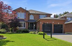 511 Driftwood Court, Pickering, ON L1V 6K8