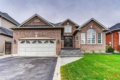34 Sonley Drive, Whitby, ON L1R 3B3