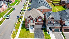 647 Fleetwood Drive, Oshawa, ON L1K 2V7