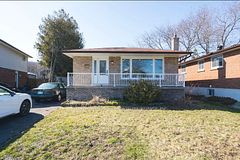 258 Quetico Avenue Basement, Oshawa, ON L1J 1G2