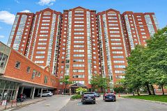 2460 Eglinton Avenue E 201, Toronto, ON M1K 5J7