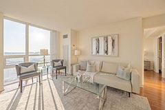 88 Grangeway Avenue 1705, Toronto, ON M1H 0A2