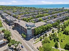 1733 Queen Street E 415, Toronto, ON M4L 6S9