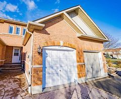 1856 Woodgate Court, Oshawa, ON L1G 7Z2