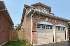 2 Huntington Crescent Basement, Clarington, ON L1E 3C8