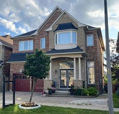 4 Aquilina Court, Ajax, ON L1Z 0E5