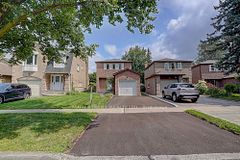 59 Stockbridge Crescent, Ajax, ON L1T 2G8