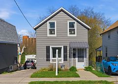 163 Nassau Street, Oshawa, ON L1J 4A6