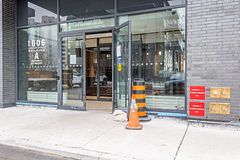 1606 Charles Street 205, Whitby, ON L1N 0P1