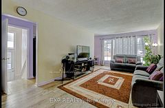 51 SANTAMONICA Boulevard S, Toronto, ON M1L 4H3